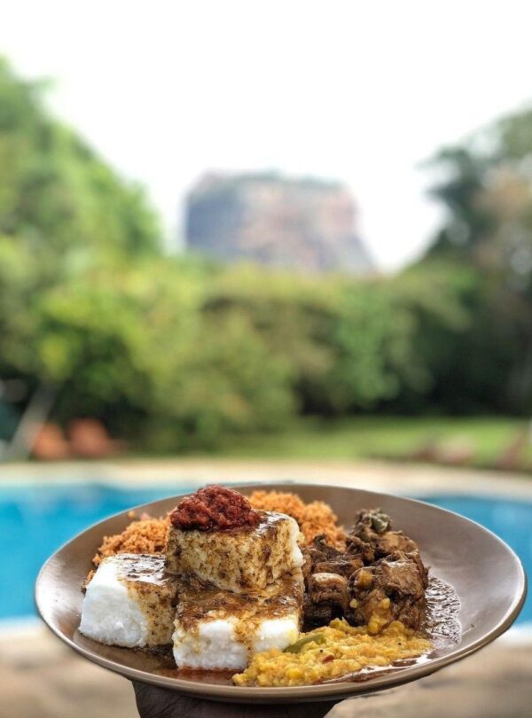 Travelers can enjoy traditional meals, street food tastings, cooking classes, and spice garden visits that highlight Sri Lanka’s rich flavors.